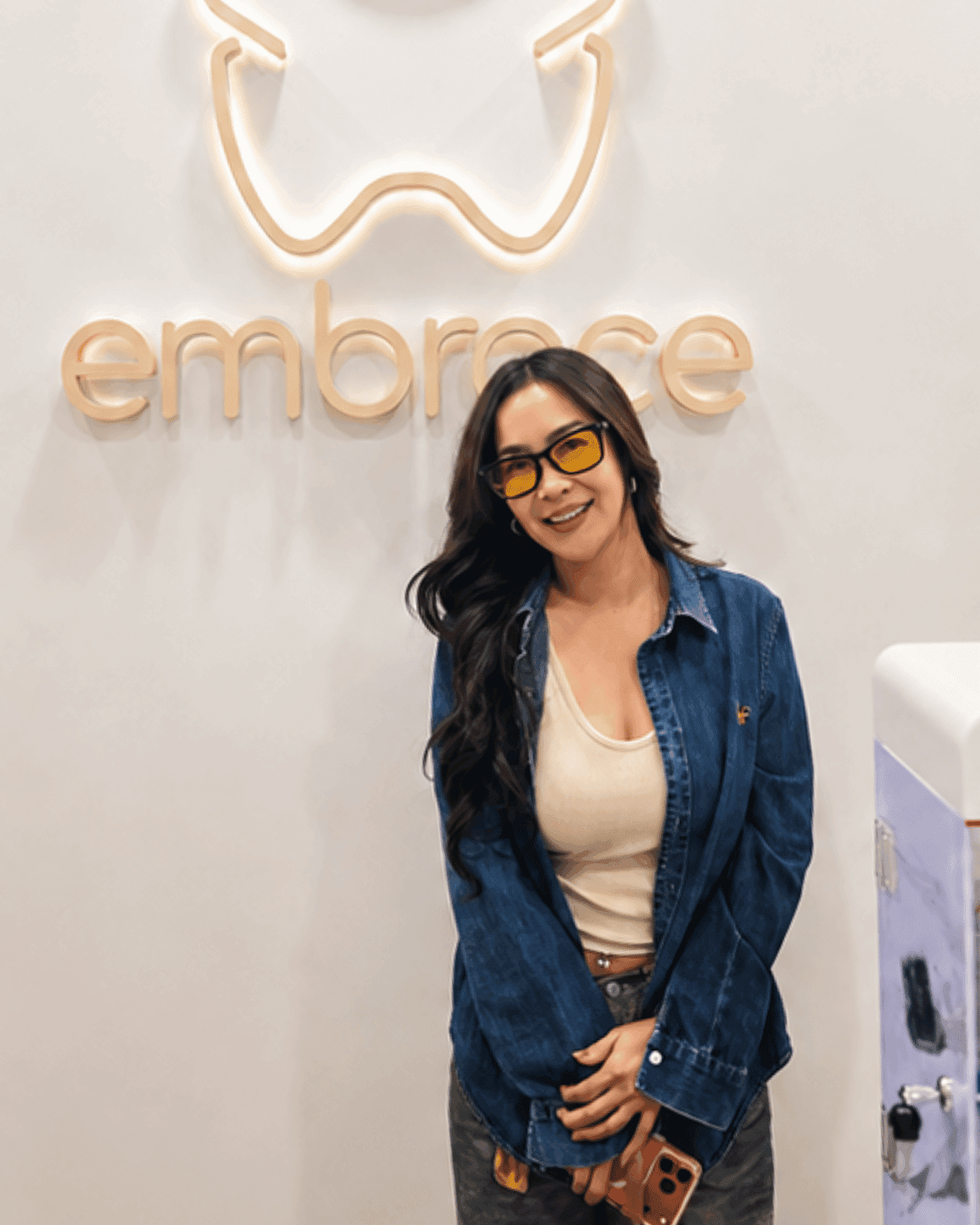 รอยยิ้มของผู้รับบริการ Embrace Dental Clinic